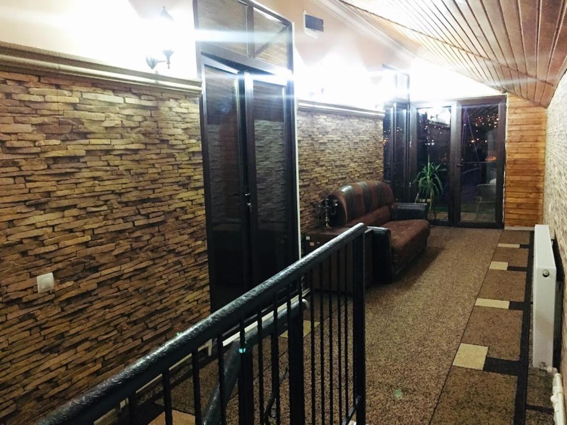 The Sindh House - Indus Aroma Restaurant Tbilisi Hotel Exterior photo